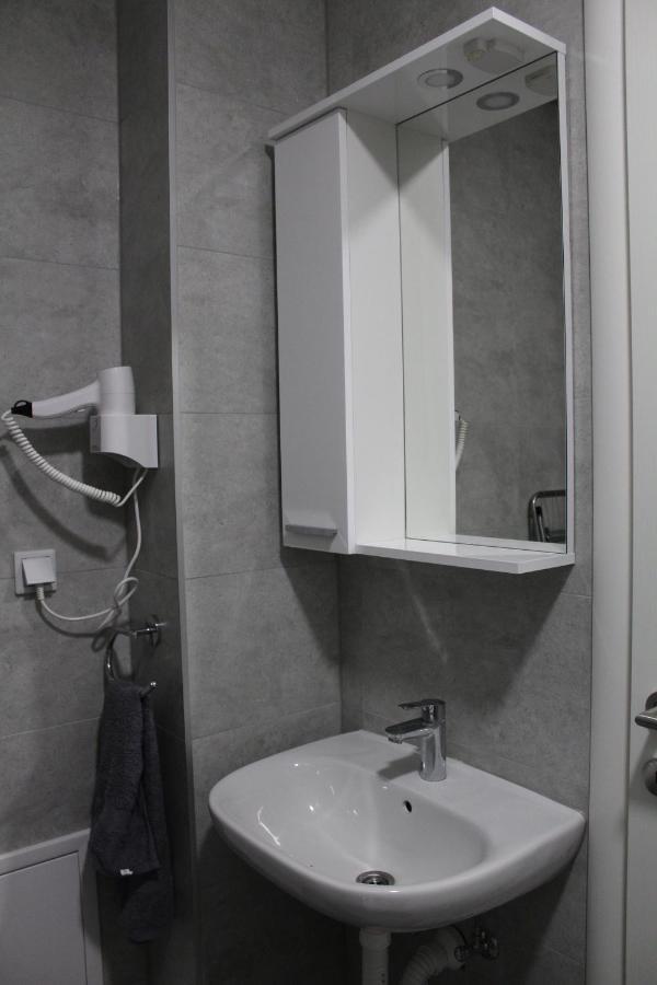 Vip Apartment Visoko Buitenkant foto